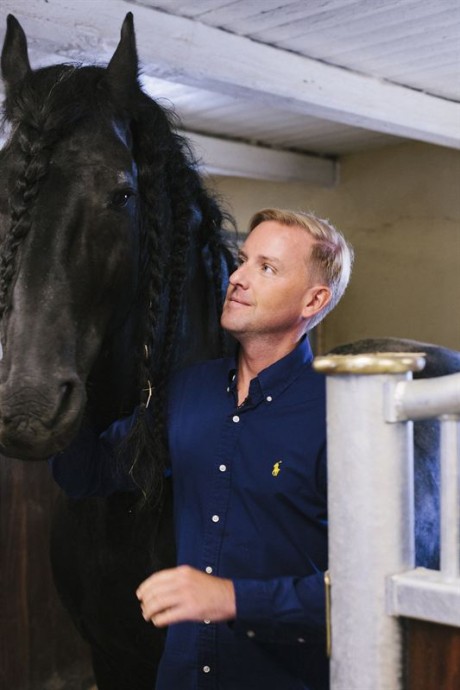 8512632d137ee7b7_800x800ar