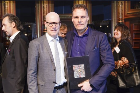 9e2f001d78b556b1_800x800ar