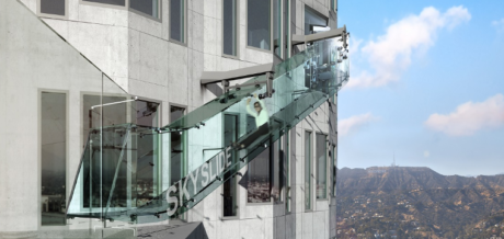 oue-skyspace-la-skyslide