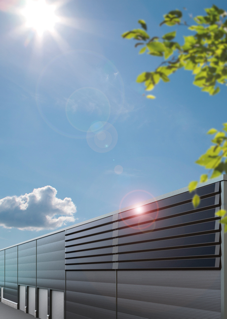 Nu lanserar Ruukki nya fasadmonterade Ruukki Solar panel. Panelen, som ingår i systemet för energipaneler, tar tillvara och producerar el av solenergi.