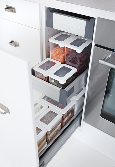 Lifestyle Gastromax foodstorage in cupboard